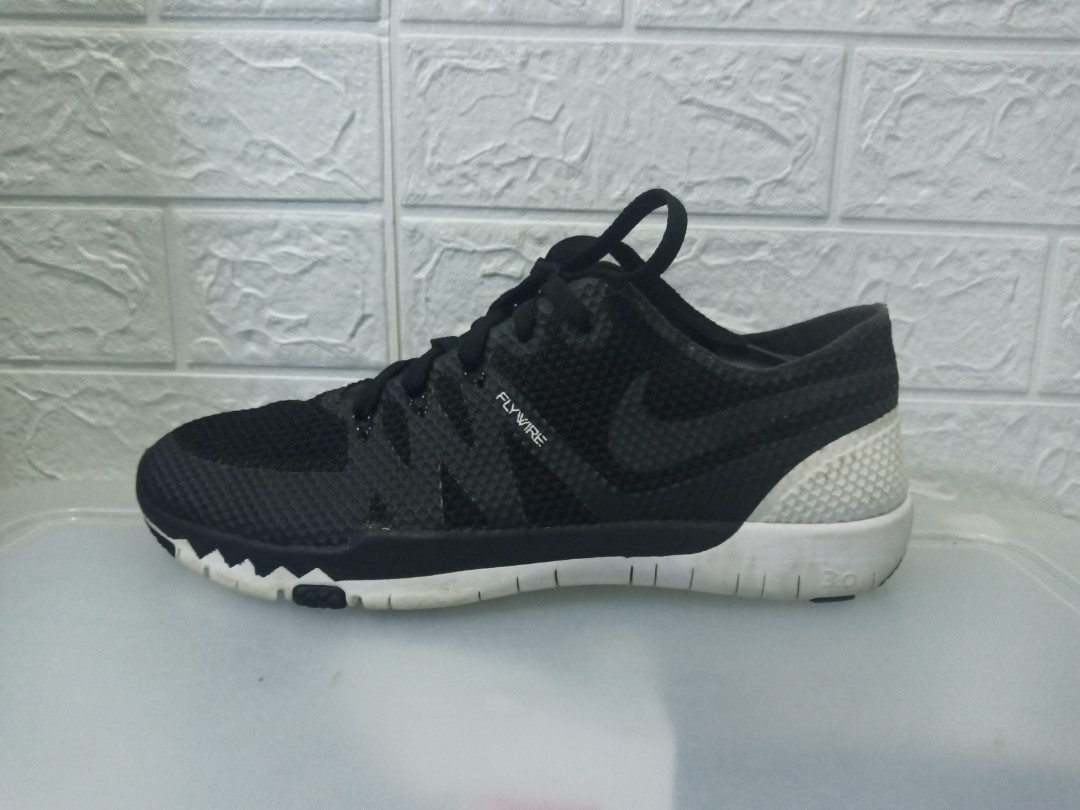 Free trainer clearance 3.0 v3 mens