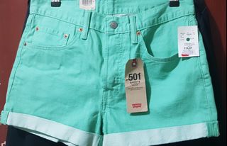 (Category: ) located in . Submitted by cjapparel (Listing ID 1015640711, Image 1). Description: .