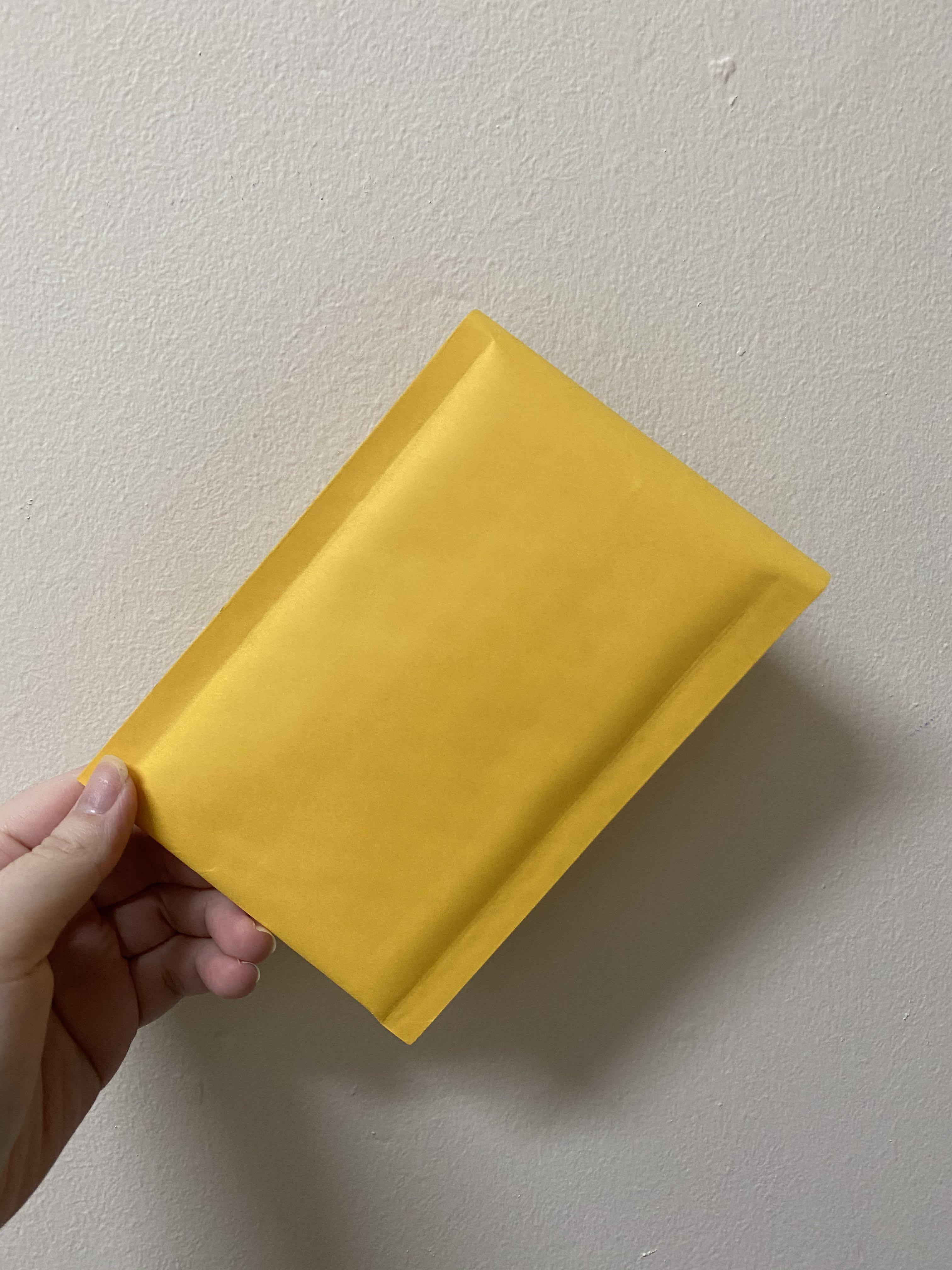 Padded envelope/ bubble envelope (Category: Stationery & School Supplies) located in Singapore. Submitted by browniex (Listing ID 1015691682, Image 1). Description: ▪️Small padded envelope suitable for small gifts/ accessories mailing!! ▪️Size: 11cmx15cm (+4cm flap) ▪️10pcs for $4 ▪️Colour: Mustard yellow (true to 1st pic) ▪️Free normal mailing available!! .