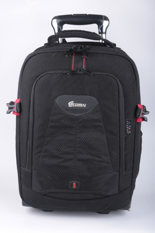 Rolling camera bag with wheels (travel luggage style), Photography
