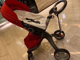 （分類：）位於 。 由 cowfun 提交（商品編號 1015687381，圖片 1）。簡介： 。