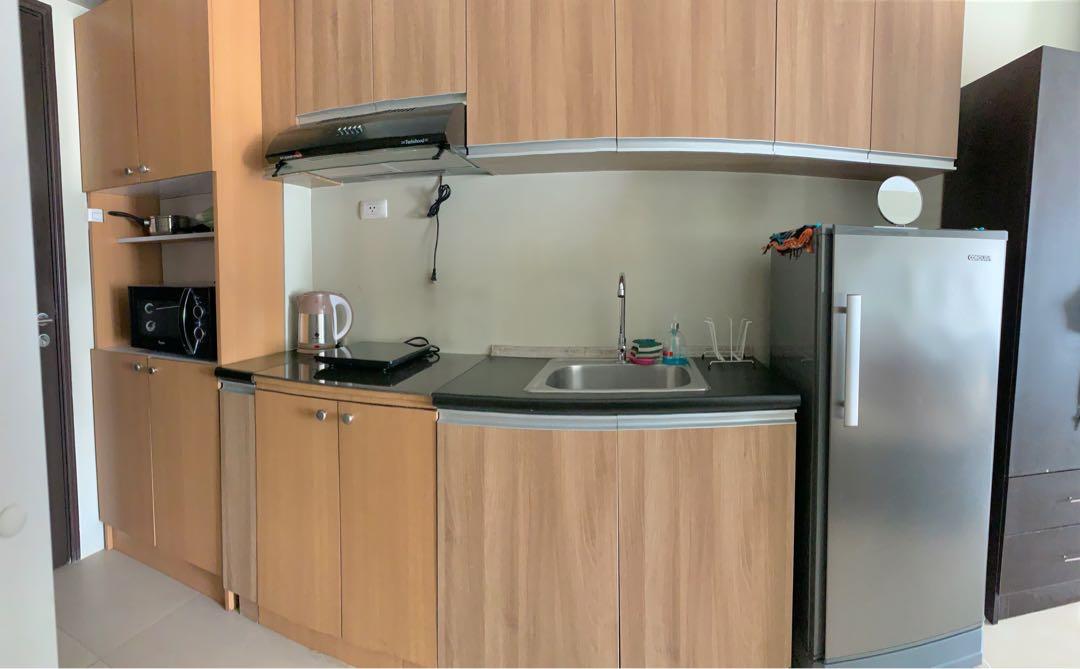Studio type fully furnished (Category: Apartments & Condos) located in Bacoor. Submitted by cleanupthecloset (Listing ID 1015519239, Image 3). Description: For rent or staycation minimum 3nights Max 2 persons Location: ▪The site is strategically located Along Dr. Arcadio Santos Ave., (formerly Sucat Road). ▪This is just across SM Sucat ▪ about 30 to 45 mins from Makati CBD ▪ 10 mins away from NAIA and Duty Free Community Ammenities and Services: 