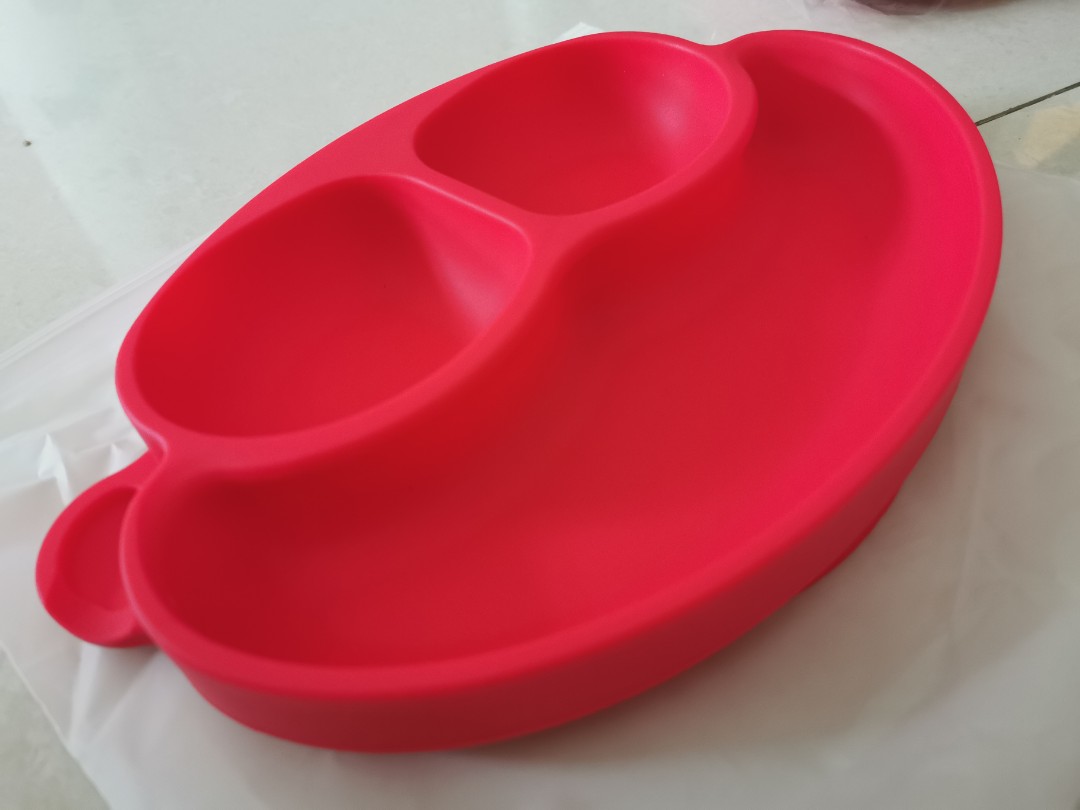 Suction mat, Babies & Kids, Nursing & Feeding, Weaning & Toddler Feeding on Carousell