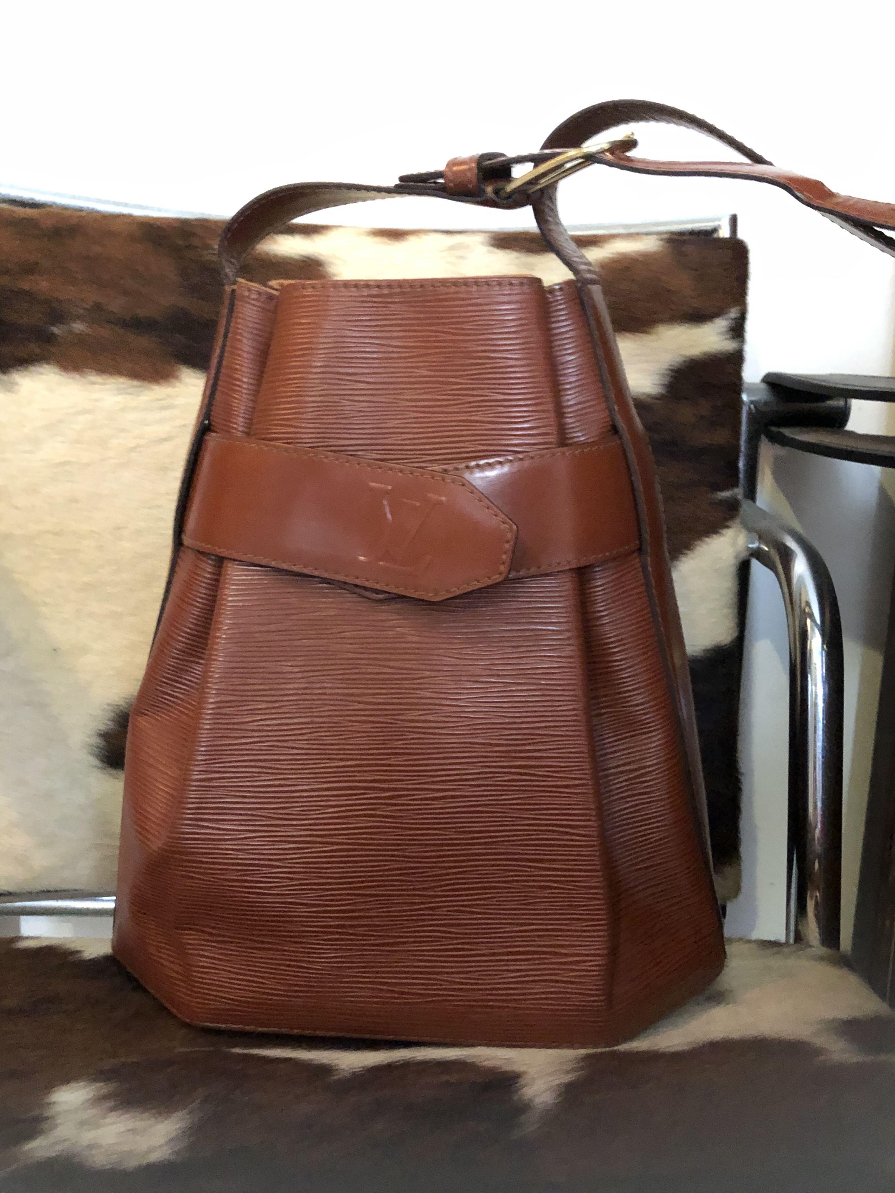 Lv epi bucket clearance