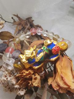 (Category: ) located in . Submitted by two.two.k.gold (Listing ID 1015844942, Image 1). Description: .