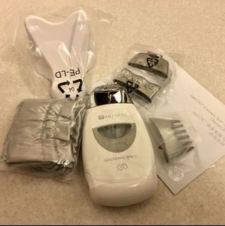 （分類：）位於 。 由 luckymomosan 提交（商品編號 1015896348，圖片 1）。簡介： 。