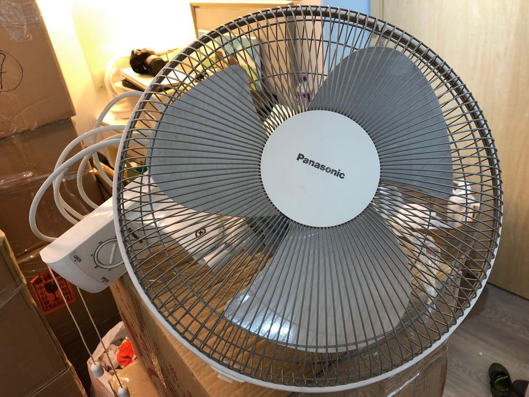 樂聲牌 Panasonic 14吋 掛牆風扇F359UH, 家庭電器, 電視 & 其他娛樂, 電視 - Carousell