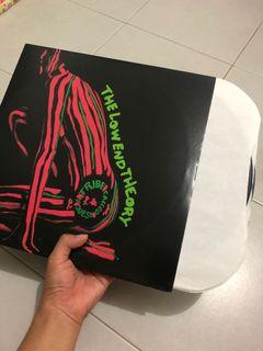 A tribe called quest — The low end theory Vinyl LP