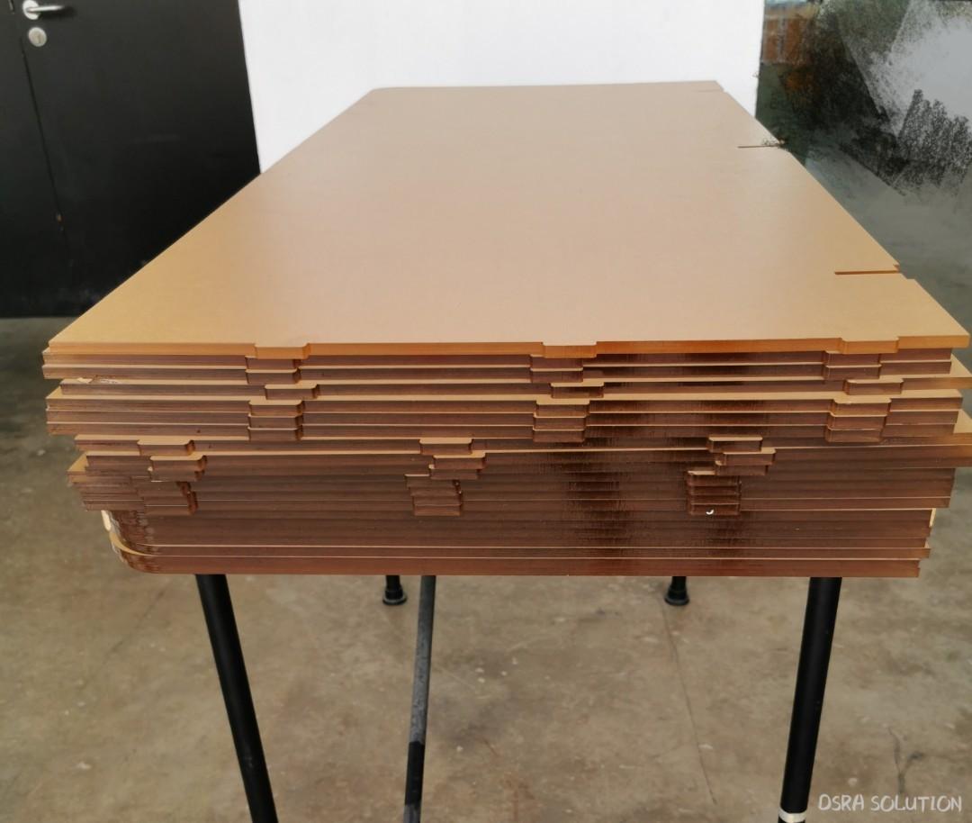 ACRYLIC TABLE DIVIDER (600mm x 600mm), Furniture & Home Living