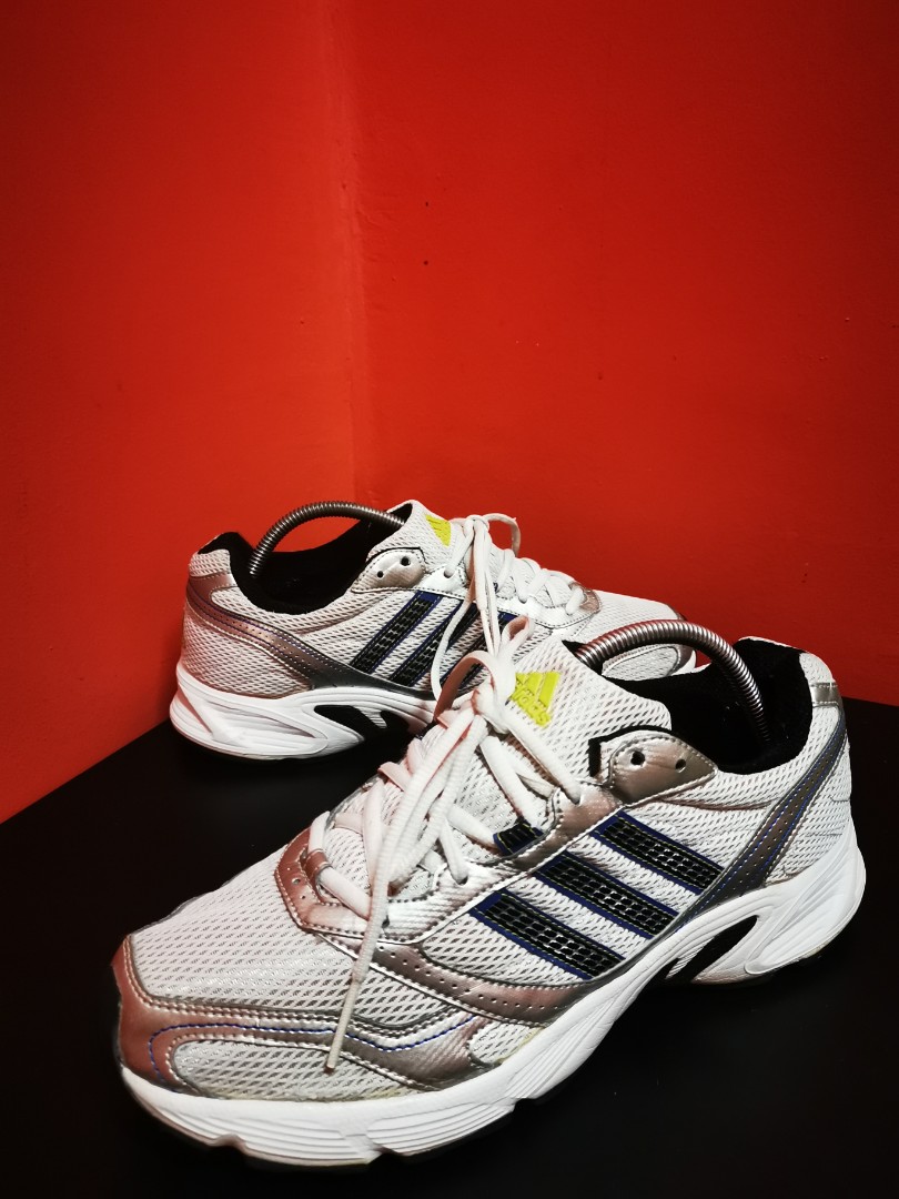 Adidas Vanquish 4, Men's Fashion, Footwear, on Carousell