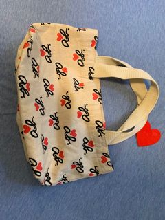 （分類：）位於 。 由 kittymoonf 提交（商品編號 1015759428，圖片 1）。簡介： 。