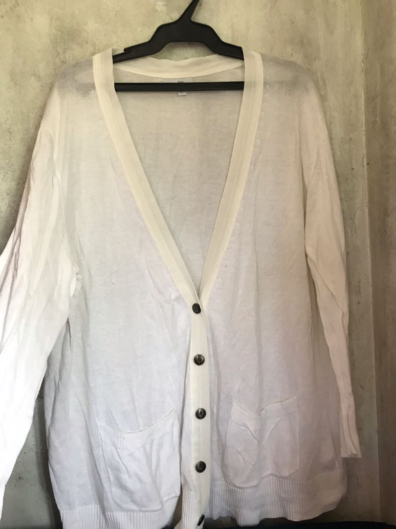 gap white cardigan