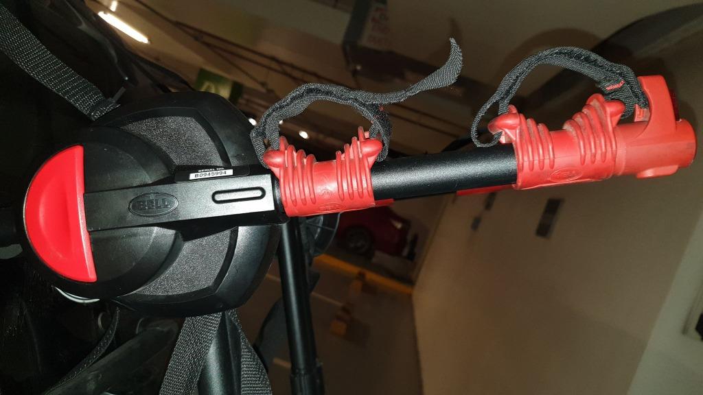 Bell Cantilever 200 2Bicycle Trunk Rack for Car SUV Sale Swap, Sports