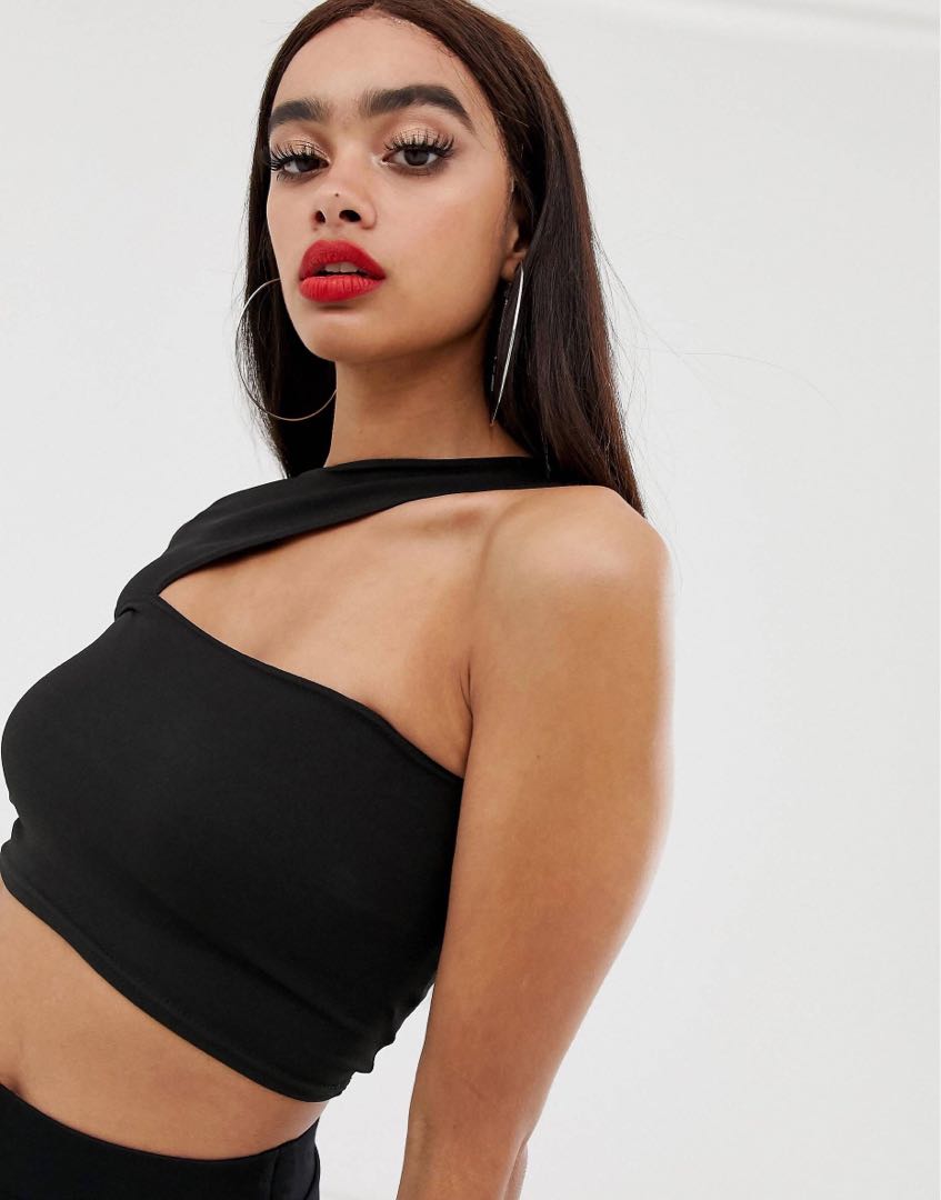 one sleeve black crop top