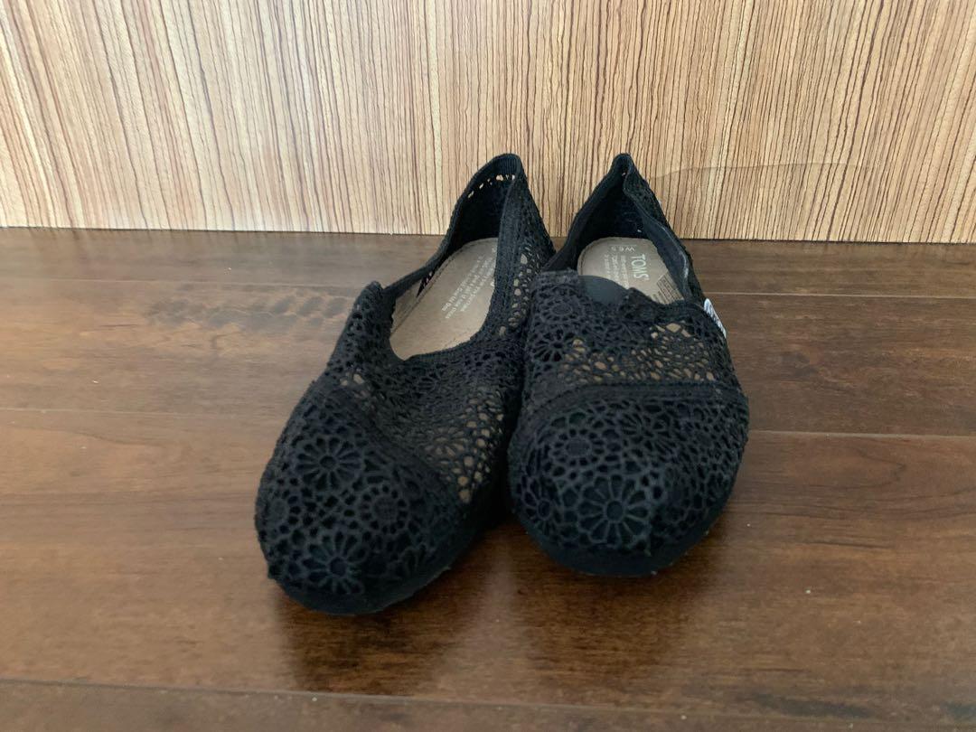 Toms black lace shoes online