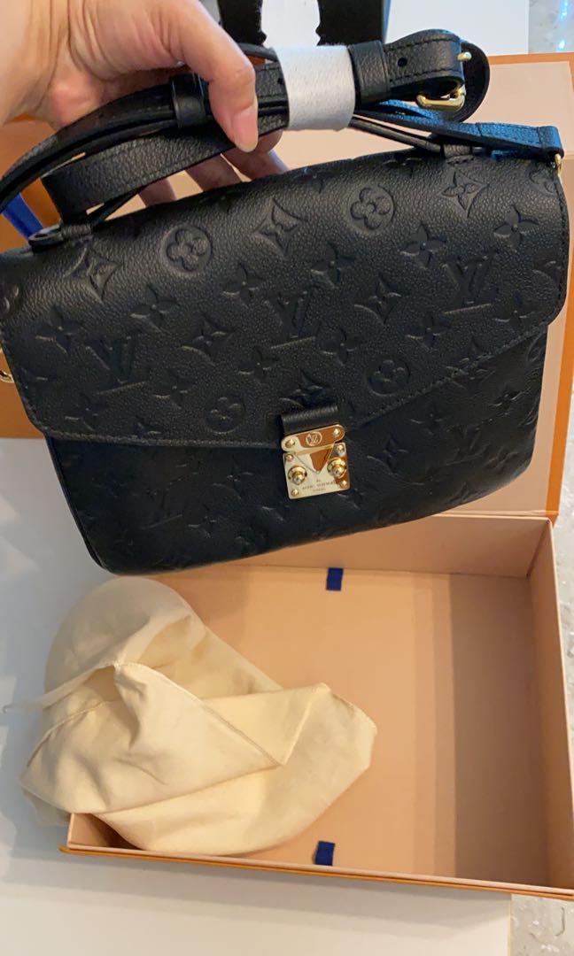 LOUIS VUITTON EMPREINTE POCHETTE METIS TWO & HALF YEAR WEAR & TEAR 