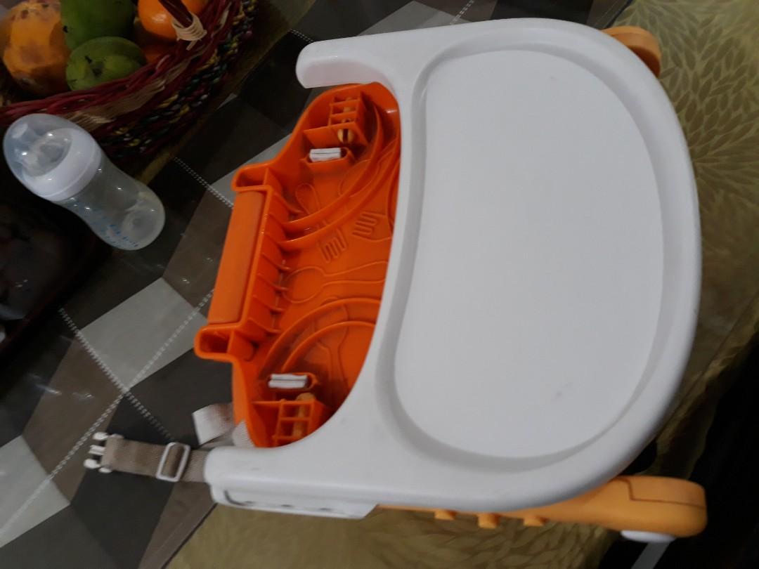 chicco portable chair