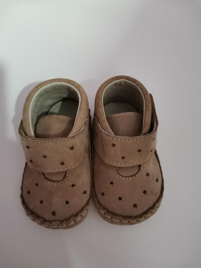Clarks Baby Shoes Babies Kids Others On Carousell