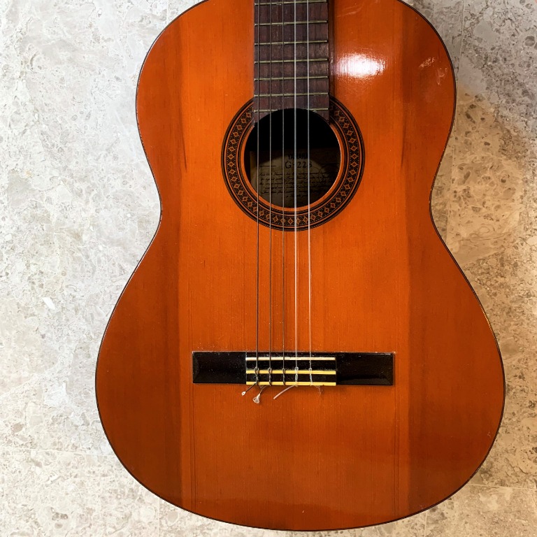 Yamaha g228 classical guitar deals