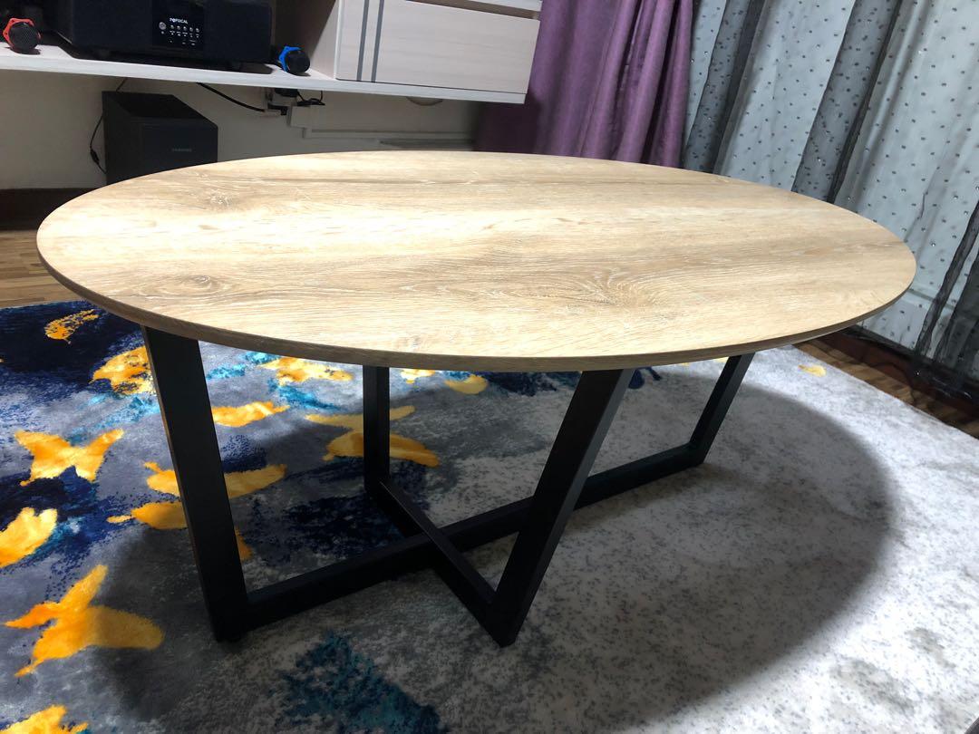 Coffee Table (Category: Tables & Sets) located in Singapore. Submitted by rockers75 (Listing ID 1015905829, Image 2). Description: Used only 1 year still in good condition. .