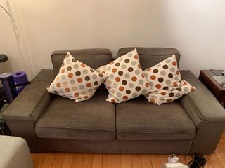 （分類：）位於 。 由 priscilla.b 提交（商品編號 1015940188，圖片 1）。簡介： 。