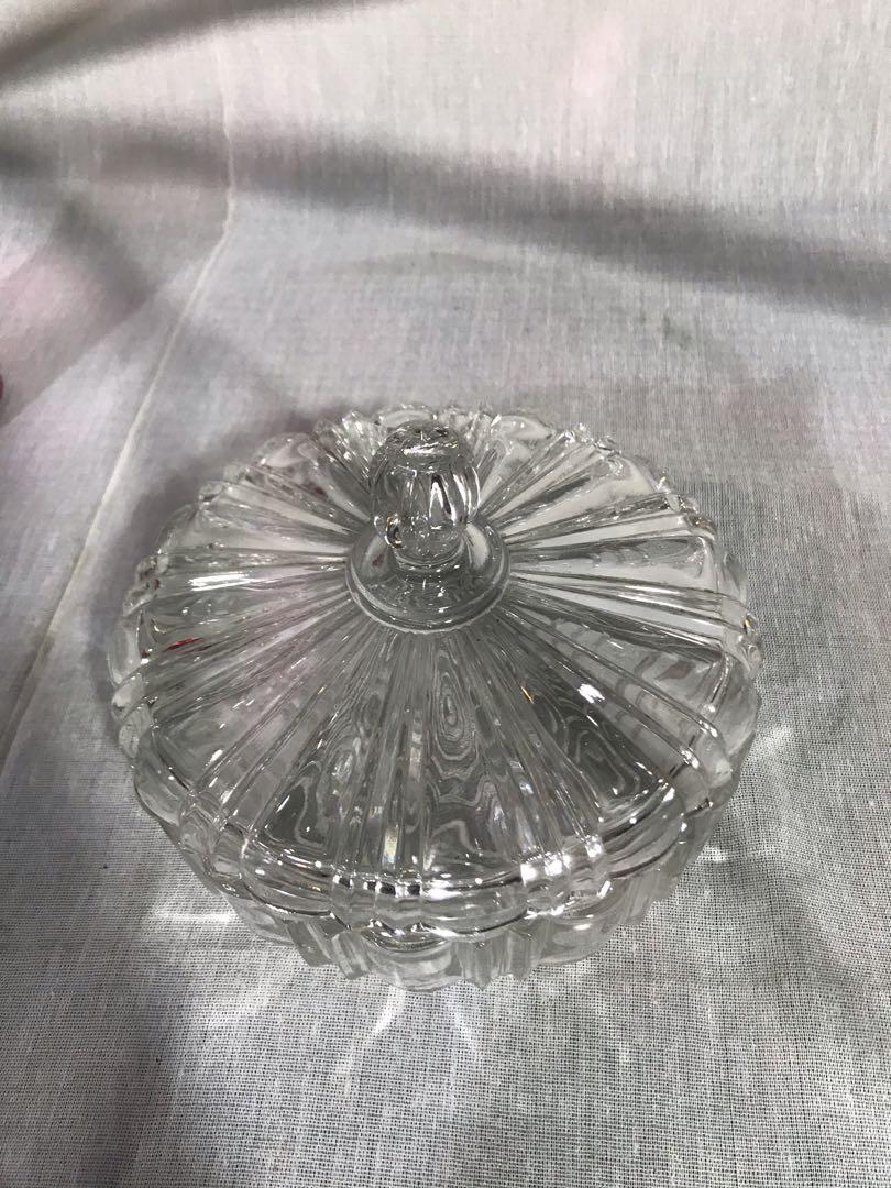 crystal candy bowl with cover #2 (Category: Food Organization & Storage) located in Makati City. Submitted by turnintocash (Listing ID 1015761637, Image 3). Description: very good condition no chips no cracks payment - BPI or Gcash.