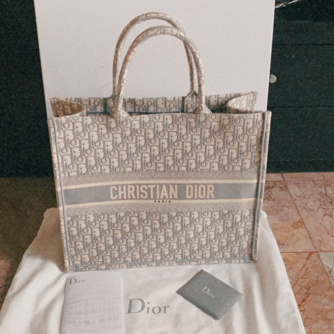 Dior classic tote bag sales