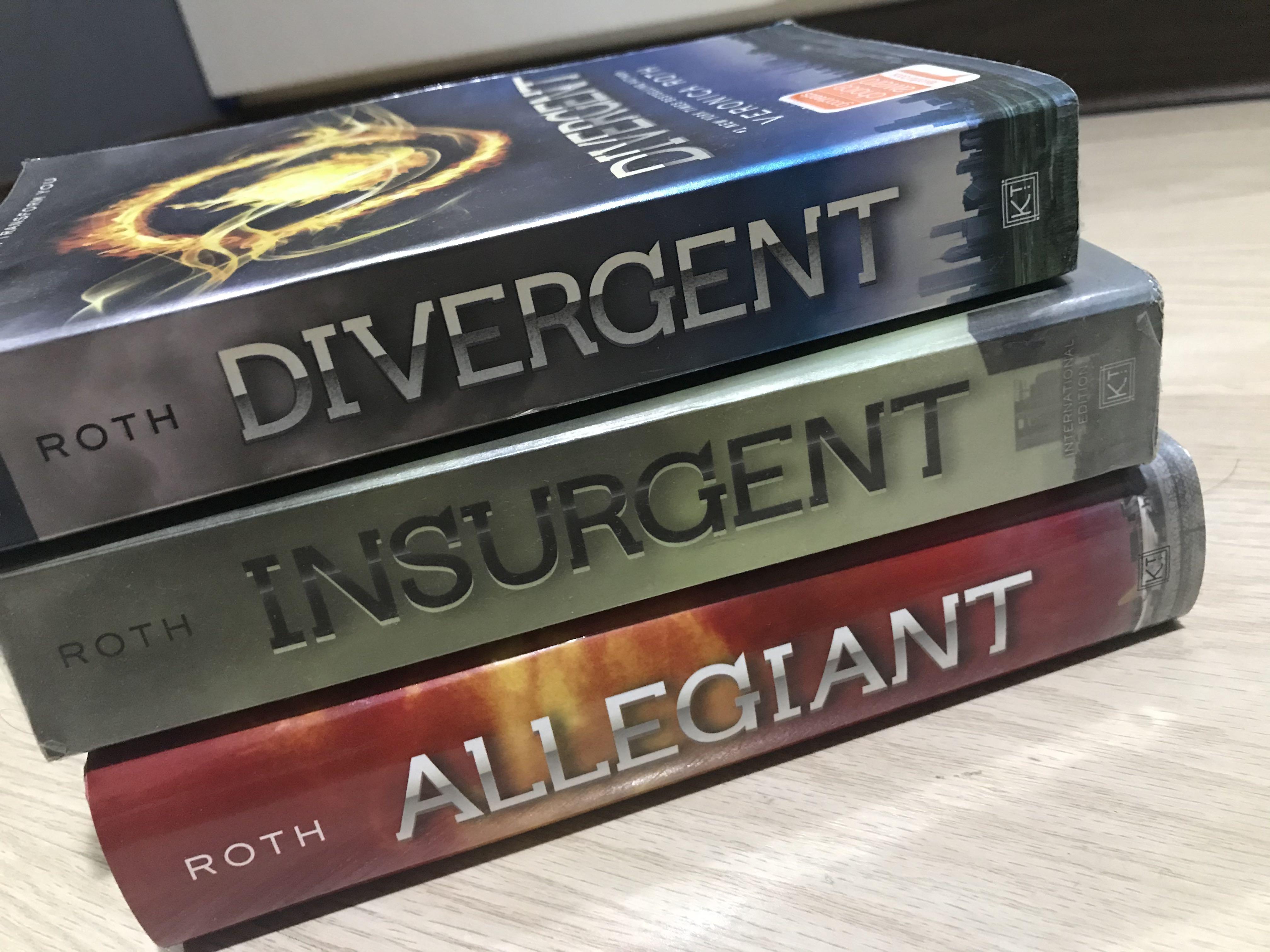 Divergent Series with hardbound Allegiant (individual or bundle