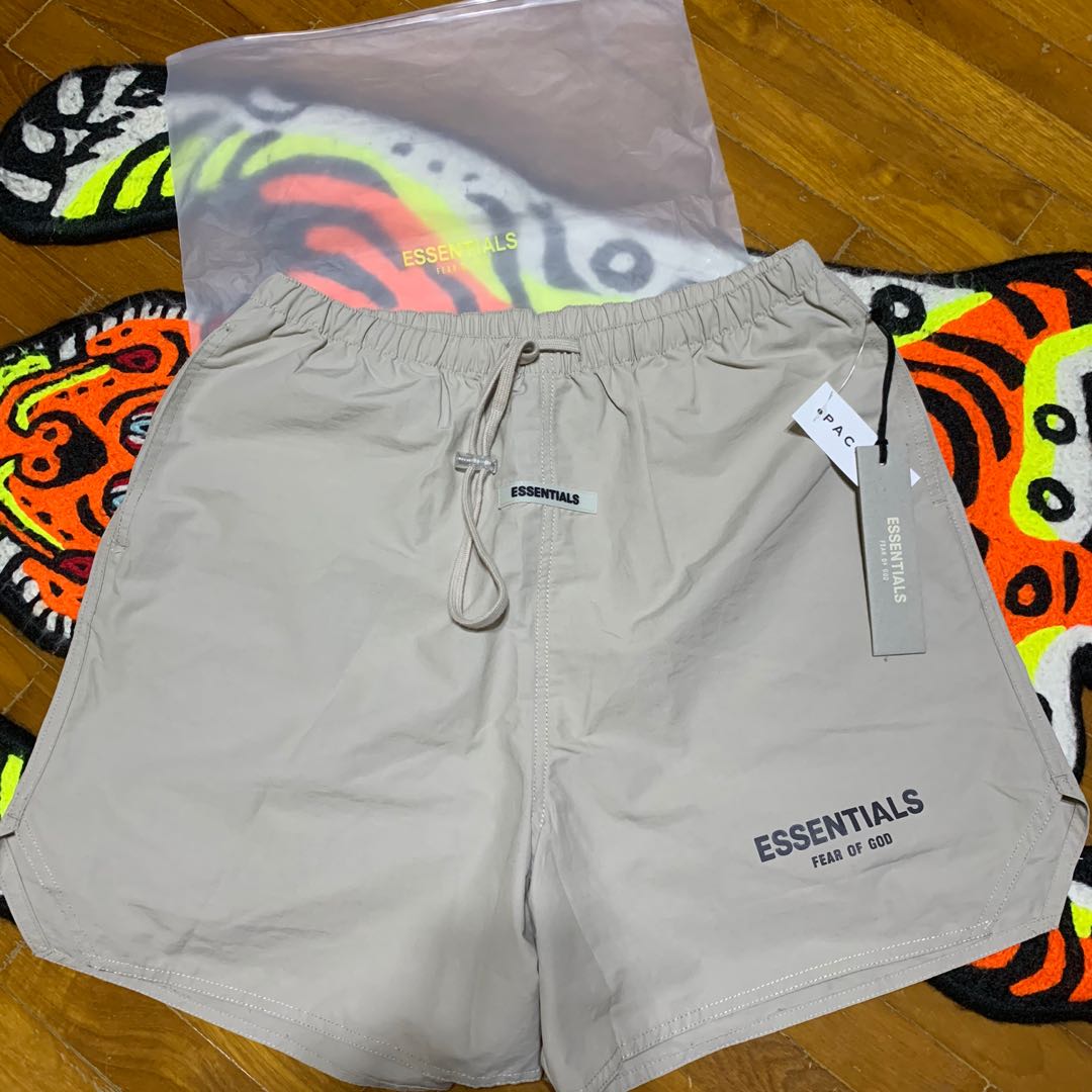 S] FOG ESSENTIALS Nylon Active Shorts | www.carlottakoporossy.com