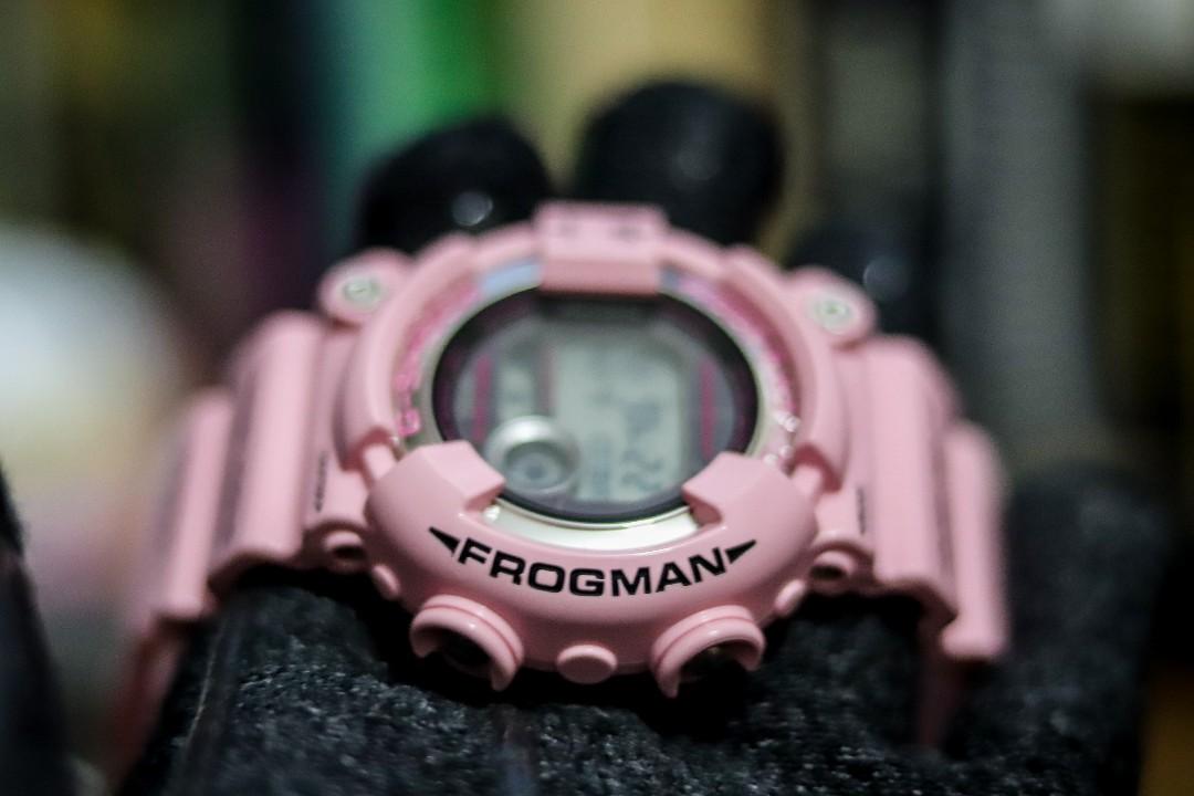 G shock frogman hotsell pink price