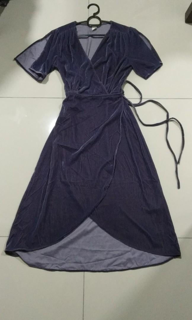 h&m velvet wrap dress