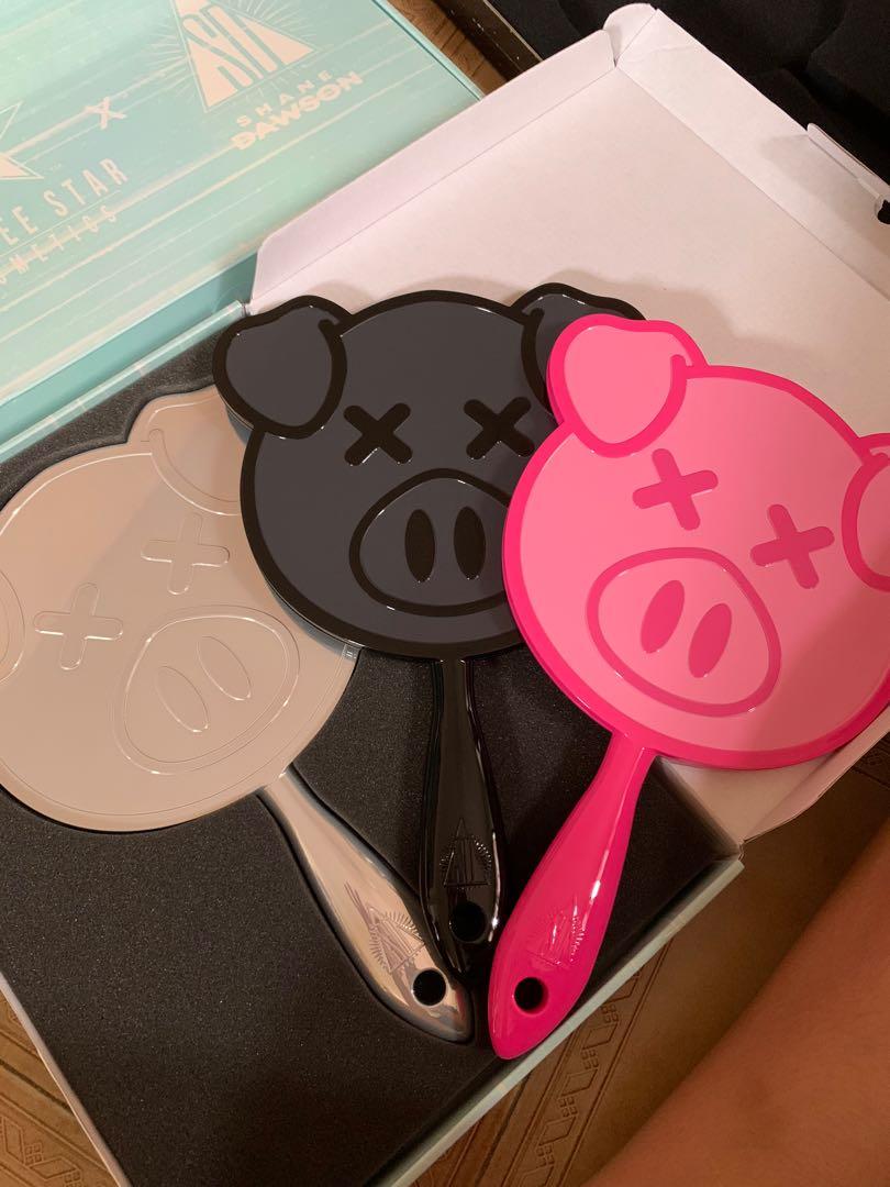 In Stock Jeffree Star Cosmetics Hand Mirrors Health Beauty Makeup On Carousell