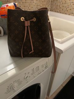 (Category: ) located in . Submitted by ele30 (Listing ID 1015775865, Image 1). Description: .