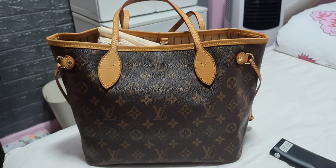 Lv Neverfull Pm (smallest size)