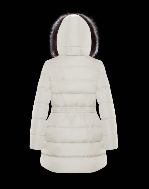 Moncler APHROTITI size 2 Carousell