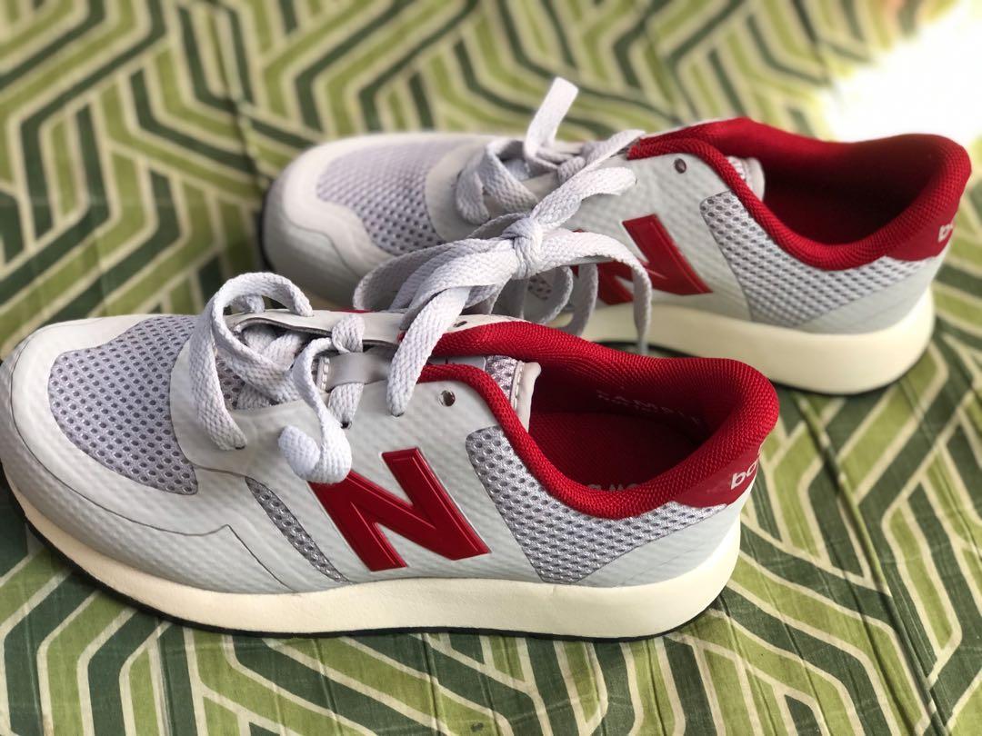 new balance 420 kids sneakers