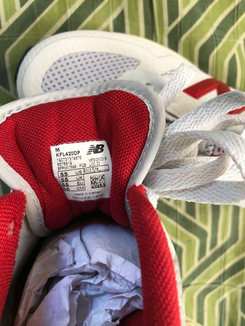 new balance 420 kids Silver