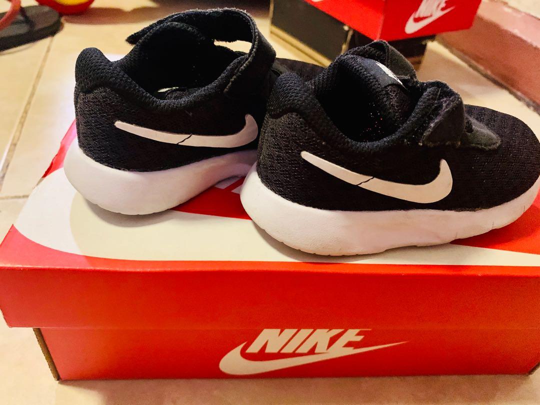 Nike shoes size 5, Babies \u0026 Kids 