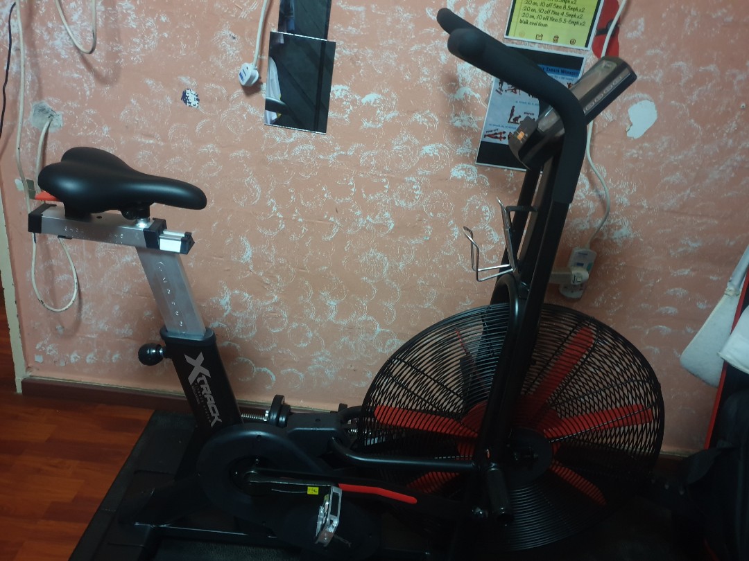 One month old cross fit air fan bike Sports Equipment Exercise