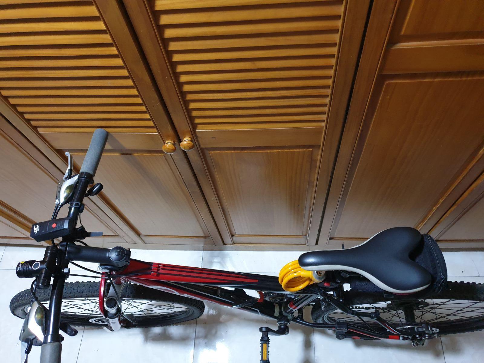 Orbea bike (Category: Bicycles) located in Mandaluyong City. Submitted by gumideclutters (Listing ID 1015877678, Image 2). Description: Rarely used Price: from 25k now selling for 21k🎉 Accessories not included.