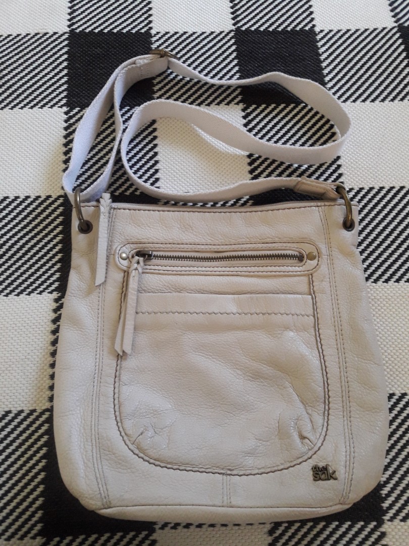 The sak sling discount bag price