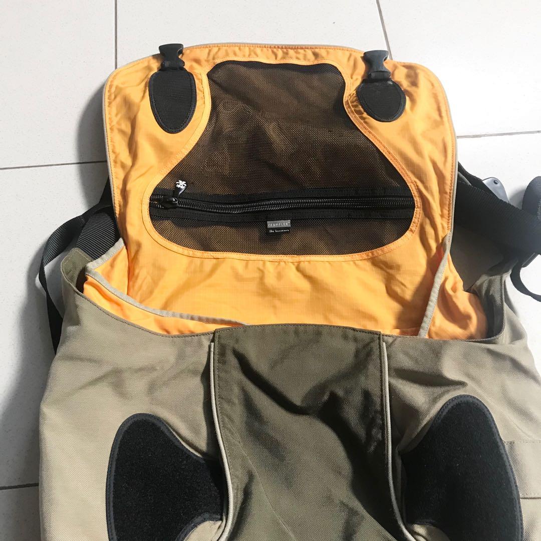 original Crumpler big camera laptop bag green/orange (Category: Sling Bags) located in Muntinlupa City. Submitted by .mrrssllzr (Listing ID 1015828056, Image 2). Description: RSP: Php8,000 last price posted no flaws, barely used!.