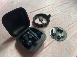 （分類：）位於 。 由 deexchun 提交（商品編號 1015742336，圖片 1）。簡介： 。