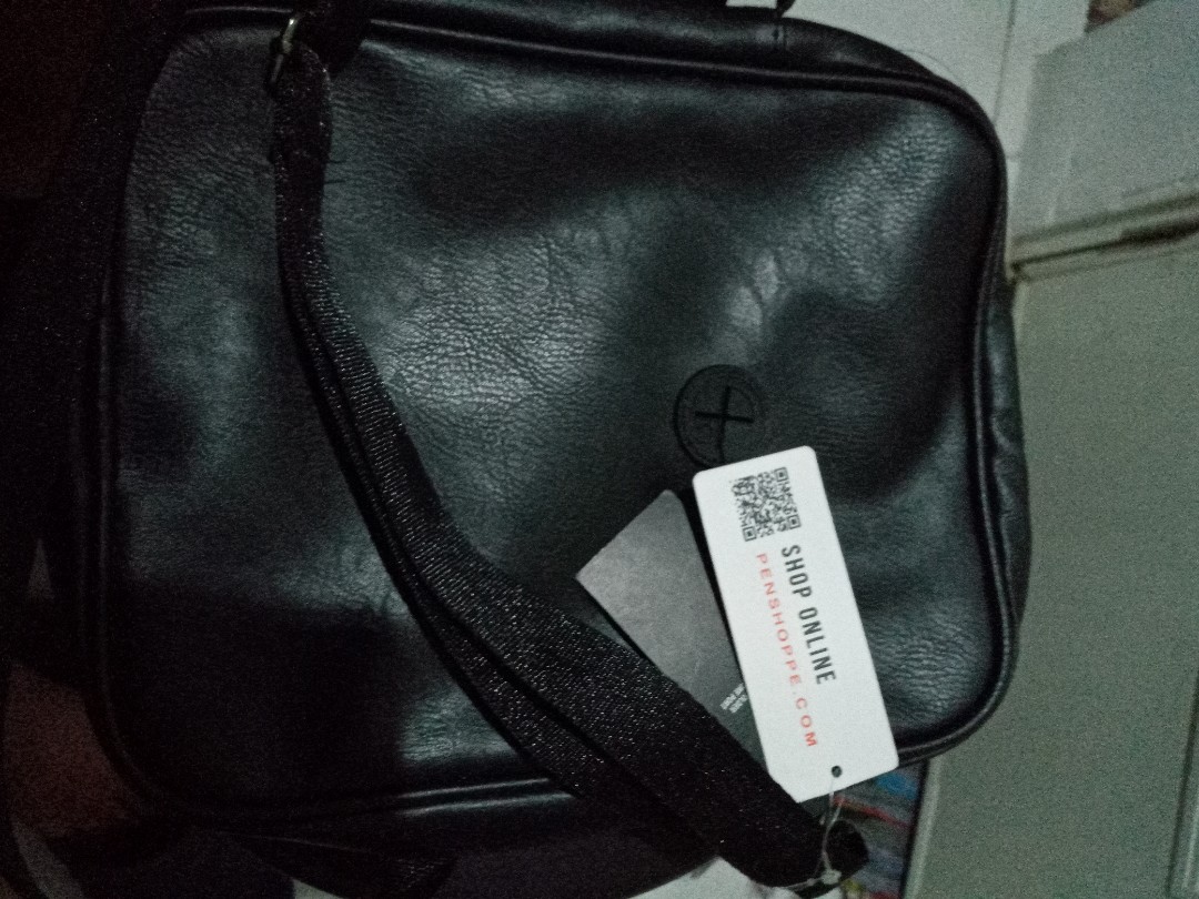 penshoppe sling bag price