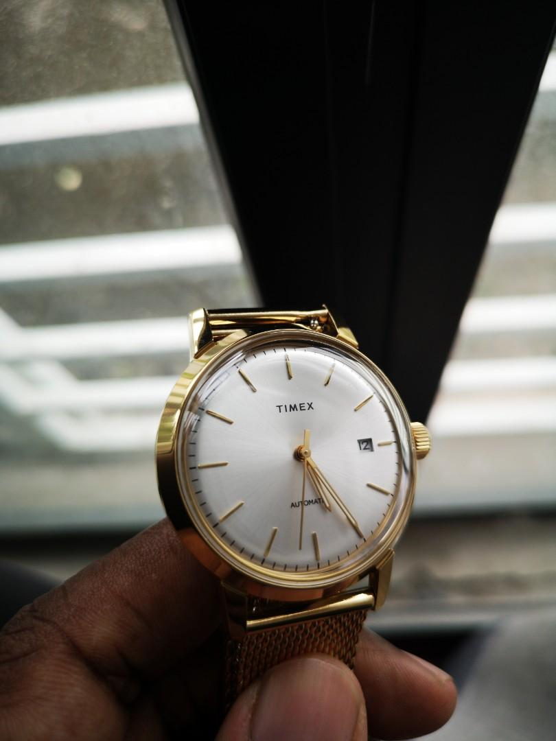 Timex marlin gold store tone