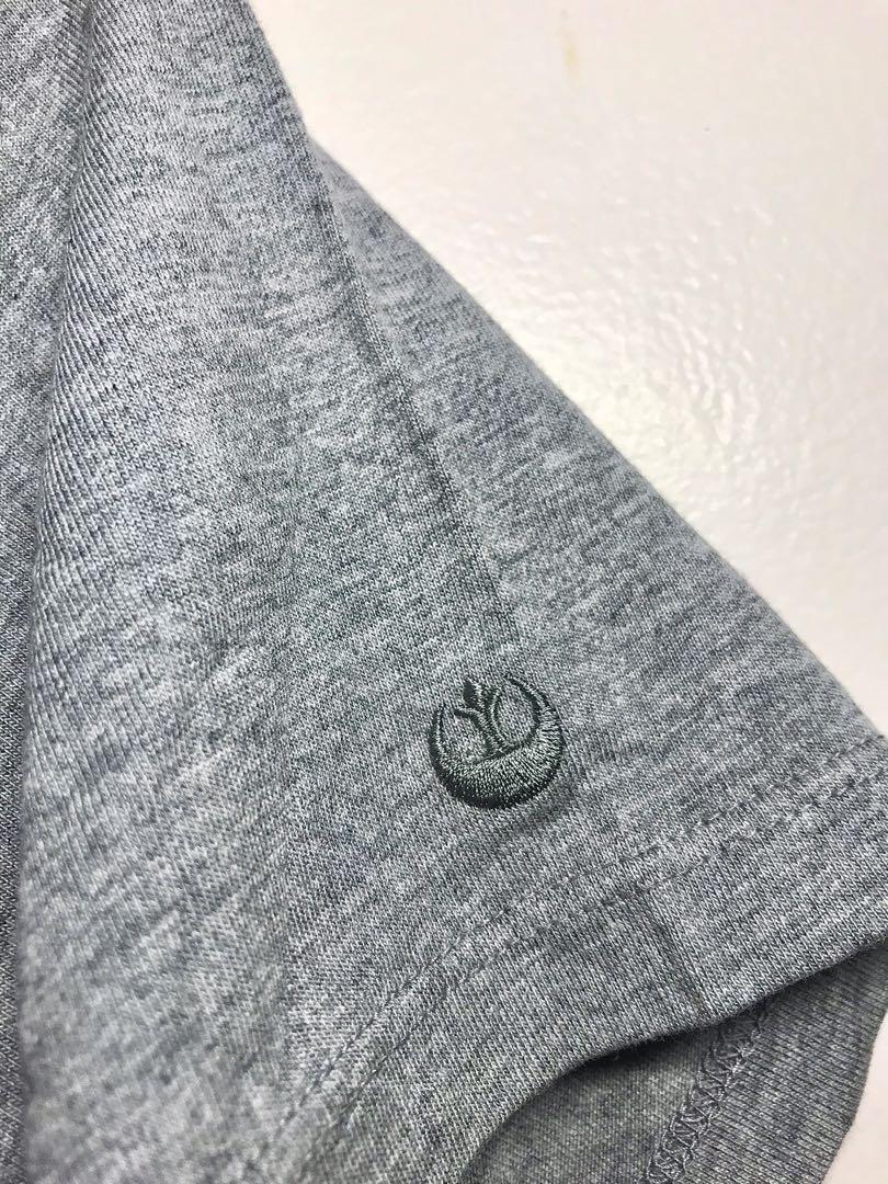 Uniqlo x Star Wars Shirt (Category: Tshirts & Polo Shirts ) located in Marikina City. Submitted by cute.cottons (Listing ID 1015924643, Image 3). Description: Uniqlo x Star Wars Brand new. With tags. Perfect for chill and casual wear. Can also be the perfect gift. 10/10 condition. Original 590php 📩 Message for details and pics! Buy 2 or more for more discount. #junefund.