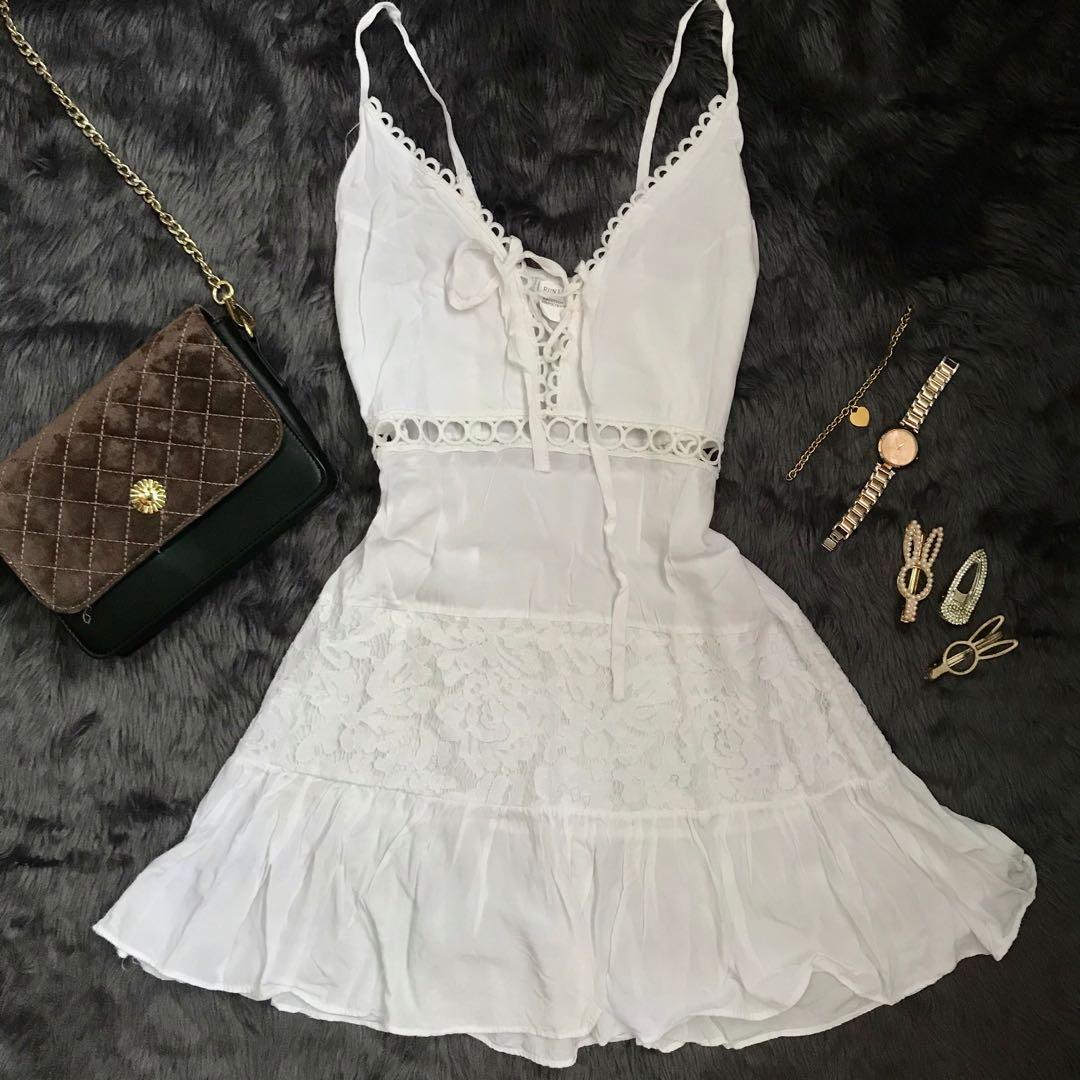 white beach flowy dress