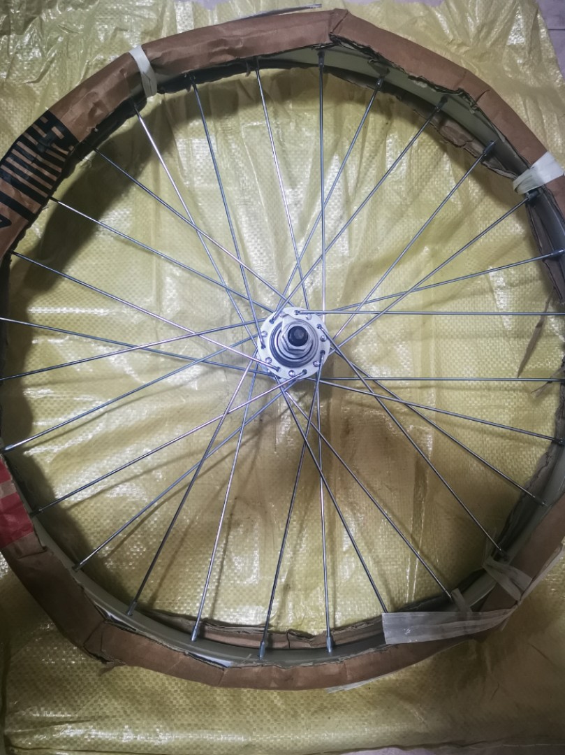 20inch rim, Everything Else on Carousell