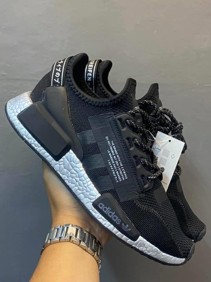 nmd r1 black and silver