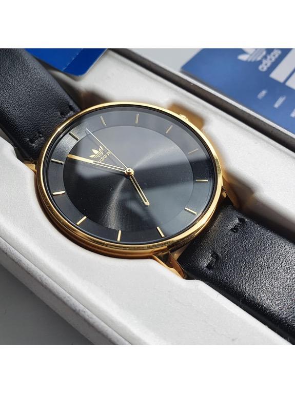 Adidas district best sale l1 watch